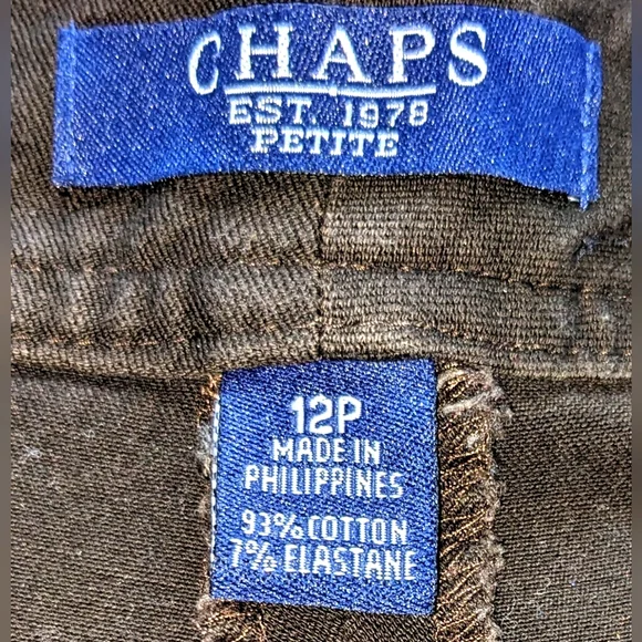 CHAPS Women's Double Button Petite Pants - Picture 6 of 8